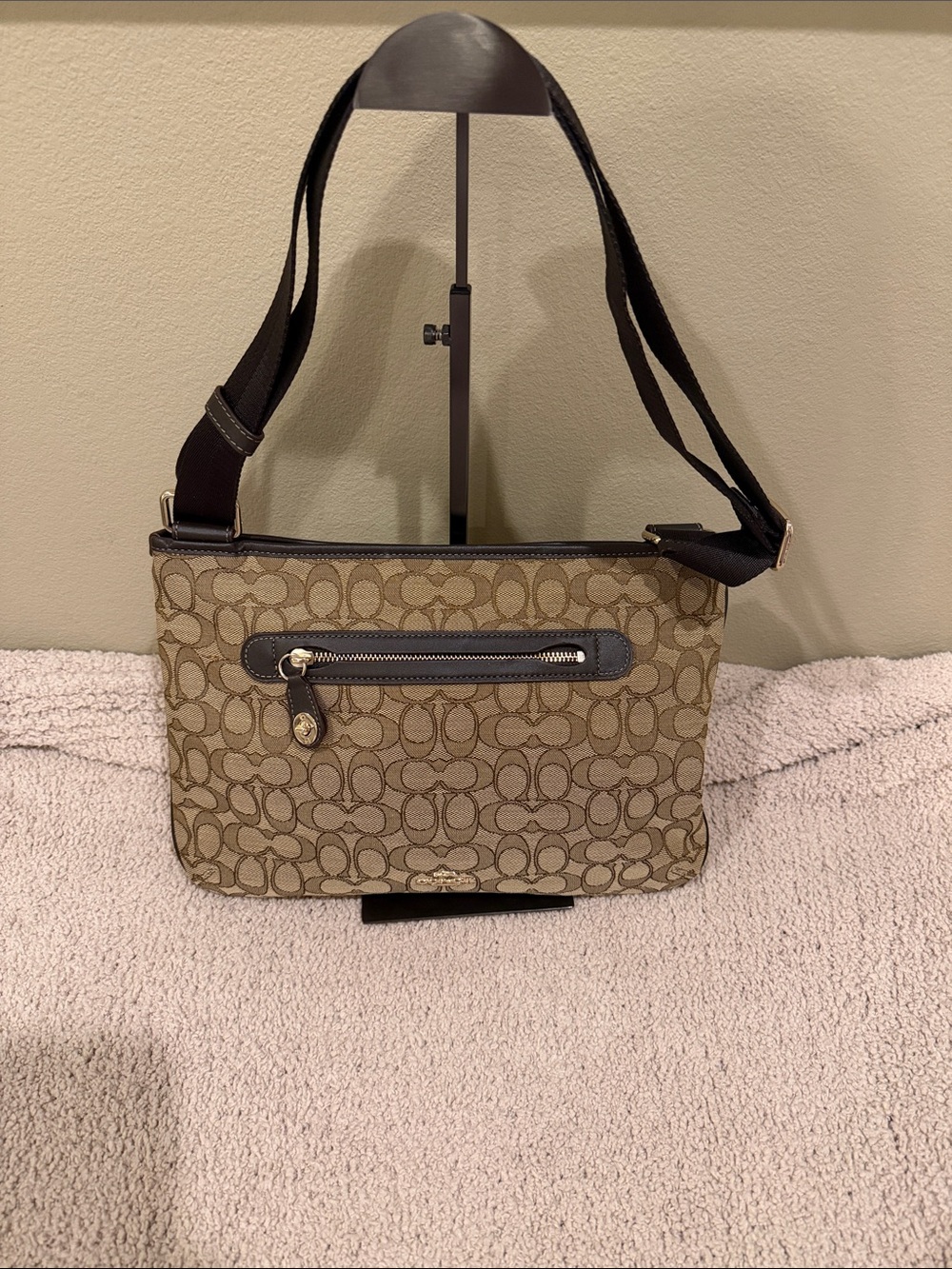 Coach Signature Taylor Crossbody Canvas Bag Khaki Brown Monogram Turn-Lock W/Tag